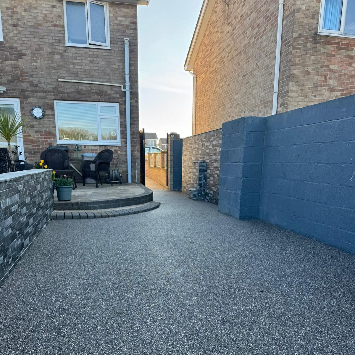 Tarmac drive in South Brent