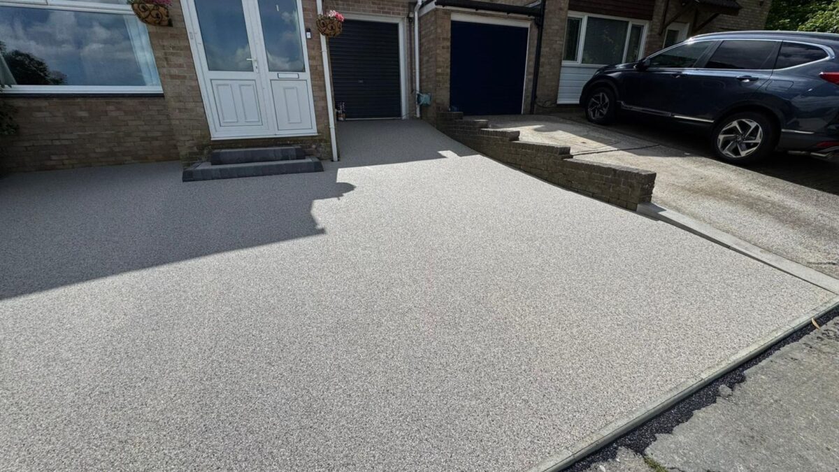 RM Driveways Resin vs Block Paving Which Driveway Is Right for Your Home in Devon